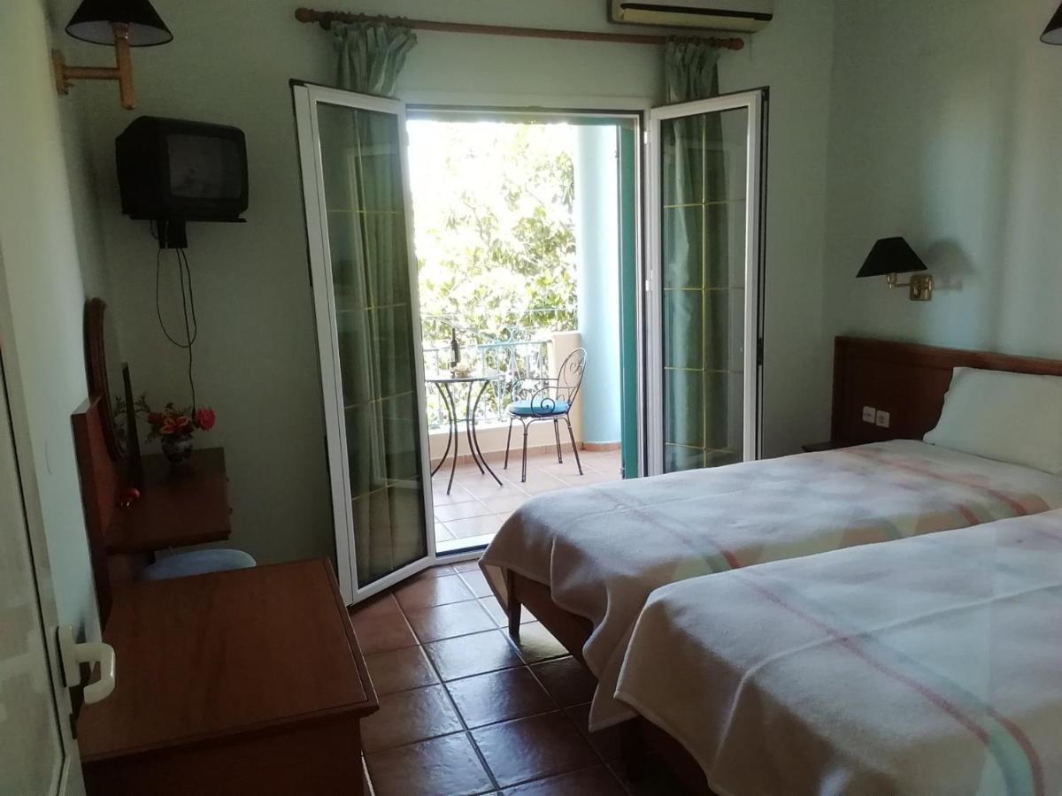 Poseidon Apartments Agios Gordios  Dış mekan fotoğraf