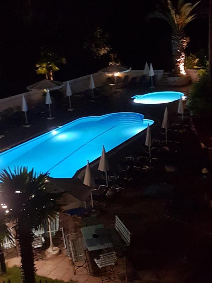 Poseidon Apartments Agios Gordios  Dış mekan fotoğraf